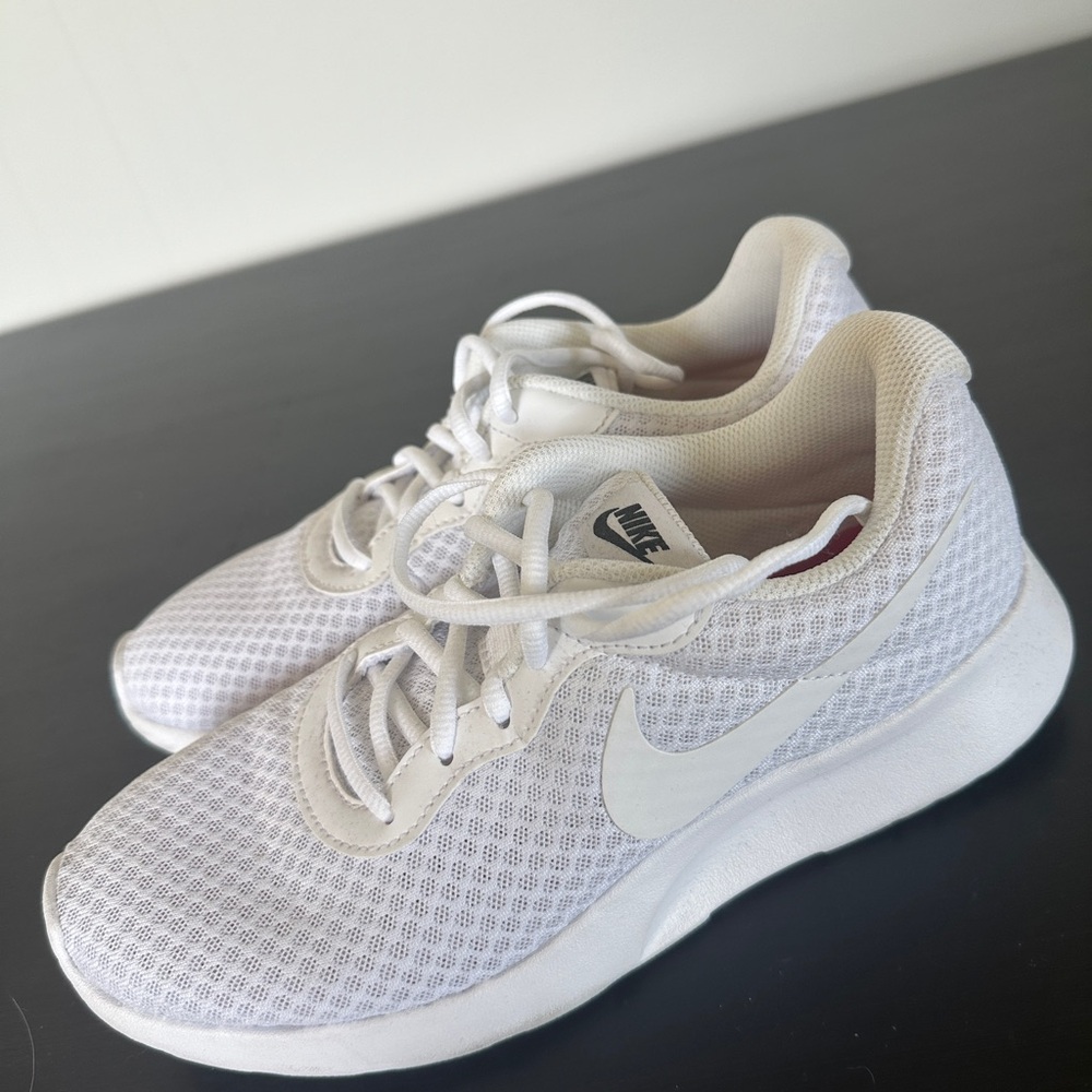 Nike White Sneakers with Modern Design and Comfort
